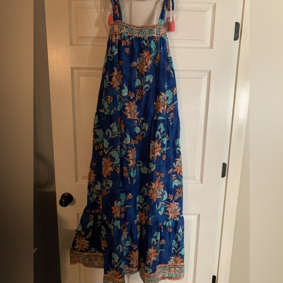 crown & ivy Dresses & Skirts - Crown & Ivy Floral Blue Maxi Dress